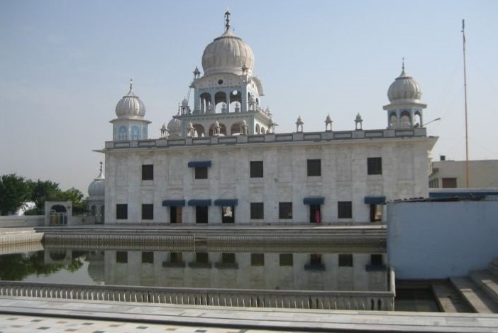 Scenic view of Rani Ka Talab with Shiv Mandir in Ambala Cantonment