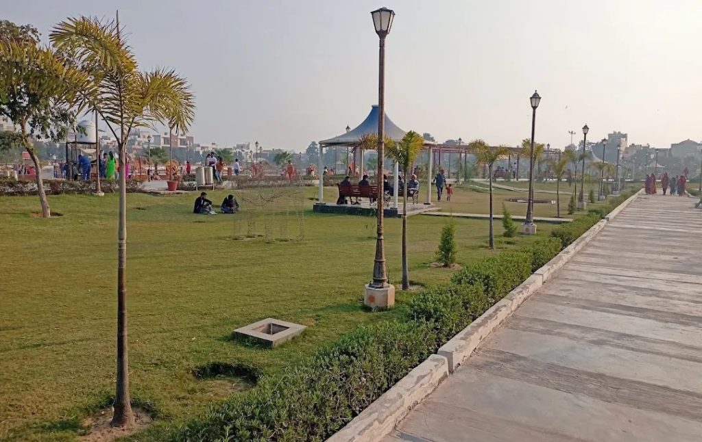 Scenic view of Rani Ka Talab with Shiv Mandir in Ambala Cantonment