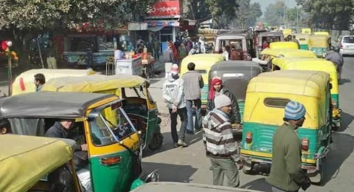 Taxi drivers protesting during the Delhi taxi strike over fare hike demand